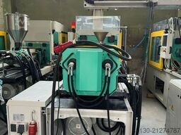 Arburg 470C 1500-400 mit dem Roboter