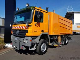 MERCEDES-BENZ Actros 2032 A 4x4 Bucher STKF 9500 Airport