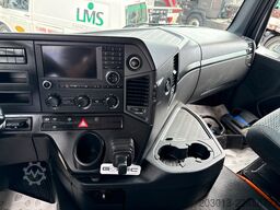 MERCEDES-BENZ AROCS 4451 8x4 EURO 6 Betonpumpe SERMAC 5RZ51