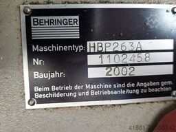 BEHRINGER 