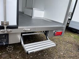 Renault Master Isolierte Koffer Platform