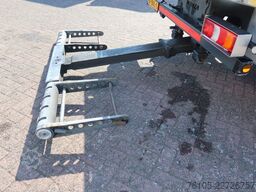 Mercedes-Benz Atego 1221 1221 L  Takel wagen 6 Persoons