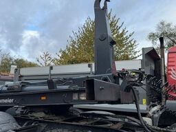 LANGENDORF S? FG 18/28 container Auflieger