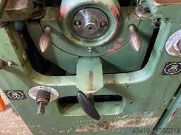 Waco 3000 HM-225 = Universal