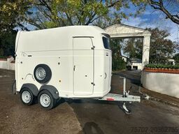 Böckmann XL 2-Pferdeanhänger Aluboden