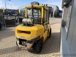 KOMATSU FG40T-7 triplo450 freelift sideshift LPG 4800uur 2007