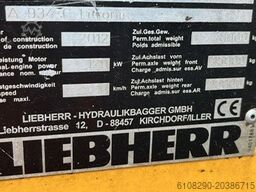 Liebherr A934