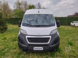 Peugeot Boxer 33 2.2 BlueHDi 140 S&S PM TM