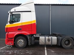 Mercedes-Benz Actros 1942 tractor unit