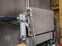 Caterpillar 330