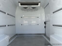 Peugeot Boxer coibentato Lamberet