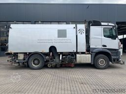 Mercedes-Benz 1843 4x2 Arocs Beam Heckabsaugung Euro6