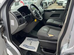 VW Transporter **AUTOMATIC-AIRCO**
