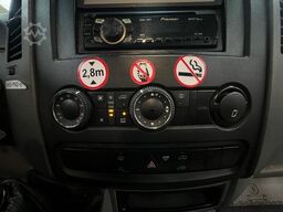 VOLKSWAGEN Crafter 2.5 TDi Maxi 9Sitze + Lift ENGINE BROKEN