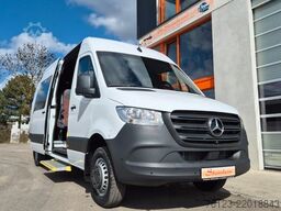 MERCEDES-BENZ 8 Sprinter Lord Light 22 Sitzer Vorlauffahrzeug