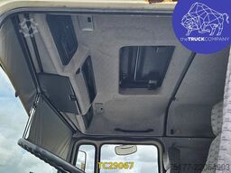 MAN F 2000 19.272
