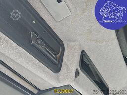 MAN F 2000 19.272