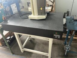 MITUTOYO LH 600