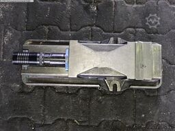 UNBEKANNT Hydraulischer-Schraubstock