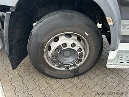 DAF CF 250 FA Space Cab / 622 dkm / Flat Bed - Plat...