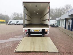 MAN TGM 15.290 Trekker + Heiwo city trailer geisole...