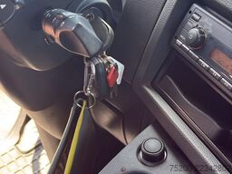 VOLVO FL250 Koffer / LBW 12to/Kam/TEMP/Klima