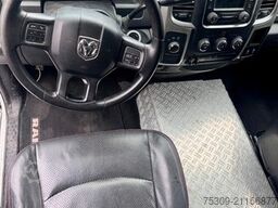 DODGE RAM 2500-Grün foliert-original Weiß - unfallfrei