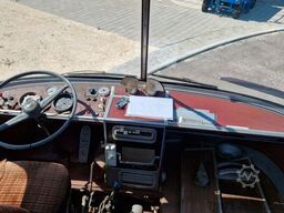 SETRA Kässbohrer Setra S 11