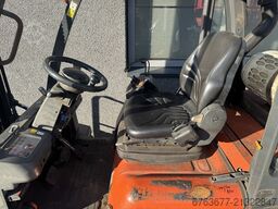 NISSAN UGD02A30PQ Triplo 600 Freelift / Sideshift LPG 2002