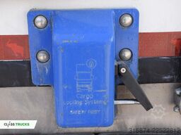 SCHMITZ CARGOBULL SKO FP 45 ThermoKing SLXi 300