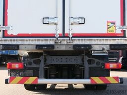 VOLVO FM 330 Kühlkoffer Carrier Rohrbahn Euro 6