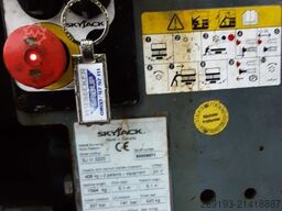 Skyjack SJ III 3220 Elektro 8,10 m