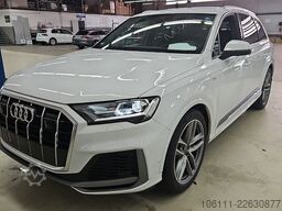AUDI Q7 55 TFSI e quattro S-Line HeadUp/Massage/AHK