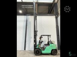 Mitsubishi FG30N