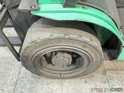 Mitsubishi FG30N