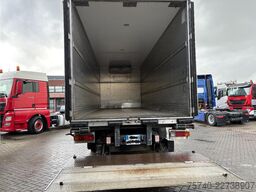 Mercedes-Benz AXOR 1829 + THERMO KING 500e + MANUAL + LIFT