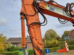 Hitachi ZX135US