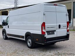 Peugeot Boxer Kasten 435 L4H2  180 AUT/NAvi/PDC