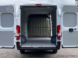 Peugeot Boxer Kasten 435 L4H2  180 AUT/NAvi/PDC