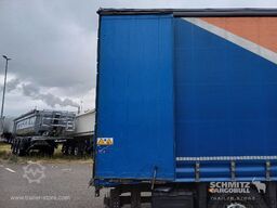 Schmitz Cargobull Curtainsider Standard Staplerhalterung Getränke