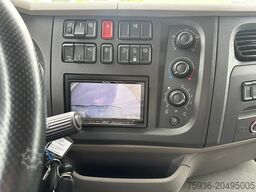 DAF LF 230 Autotransporter /  5 Lader / Veldhuizen ...