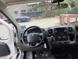 PEUGEOT Boxer Doka Pritsche / 1. Hand / Klima