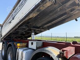 Iveco Eurotrakker 410T44 Kipper 20cbm 8x4 40T