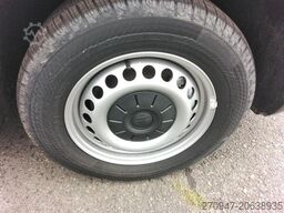 VOLKSWAGEN T6.1 Transporter LR FWD PDC SITZHZ TEMP AHK