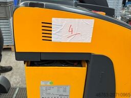 Jungheinrich EZS130
