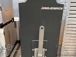 Jungheinrich EZS130
