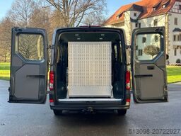 VOLKSWAGEN CRAFTER 2,0 TDI 9 SITZER KAMERA AHK KLIMA PDC