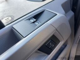 VOLKSWAGEN CRAFTER 2,0 TDI 9 SITZER KAMERA AHK KLIMA PDC