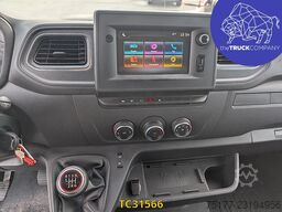 Renault Master 2.3 DCI KOFFER MET LAADBRUG