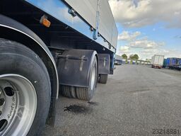 JUMBO DO 300 S/   2 X STEERING /BPW DRUM / DOUBLE TIR...